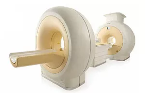 PET MRI Combined Scanner